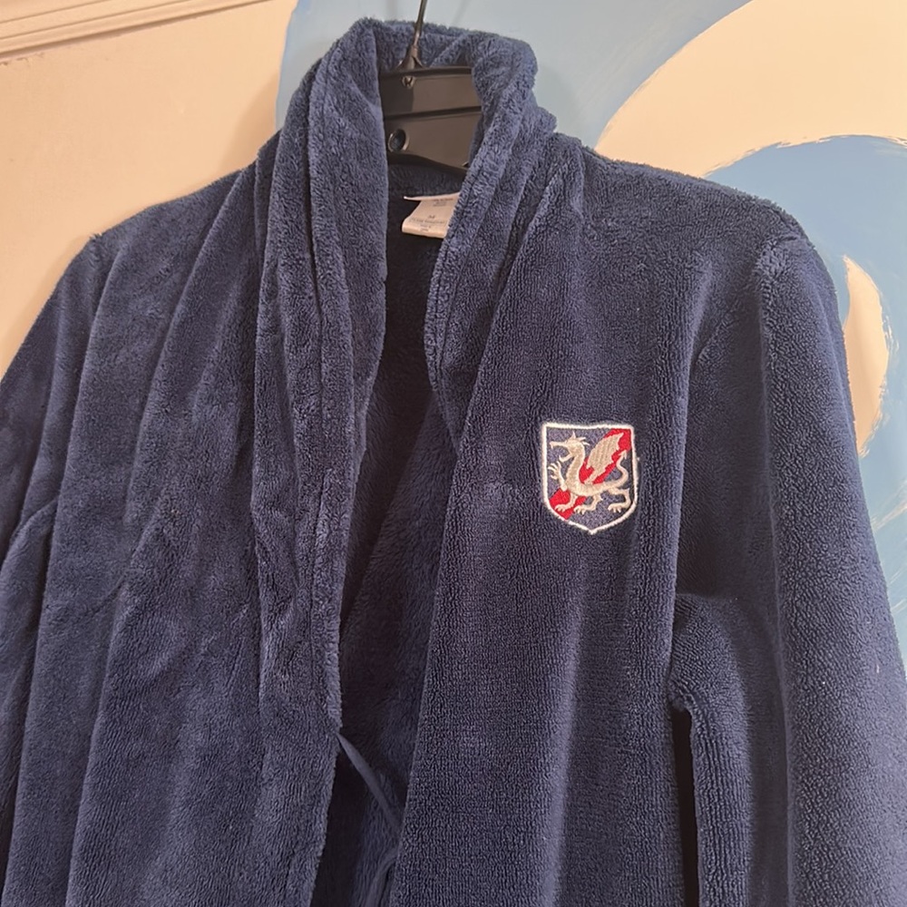 Cherokee Boys Fleece Robe Navy Dragon Crest Coat of Arms bathrobe Size Medium M